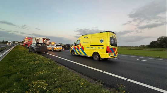 Gewonde bij ongeval met meerdere voertuigen op A28