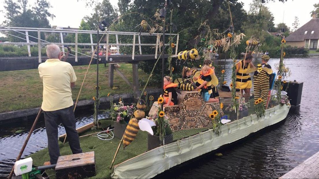 Opluchting in Dwarsgracht: gondelvaart van start in stralende zon