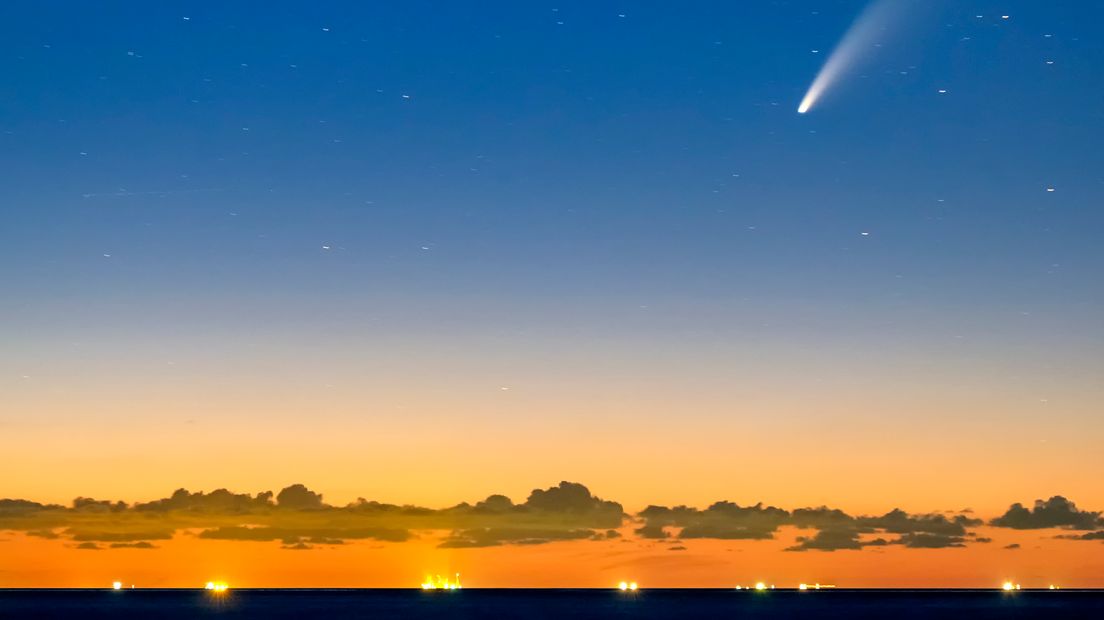 Komeet Neowise, gezien vanaf de Brouwerdam