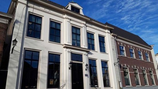 Gemeenteraad Aalten verdeeld over aantal opvangplekken voor asielzoekers