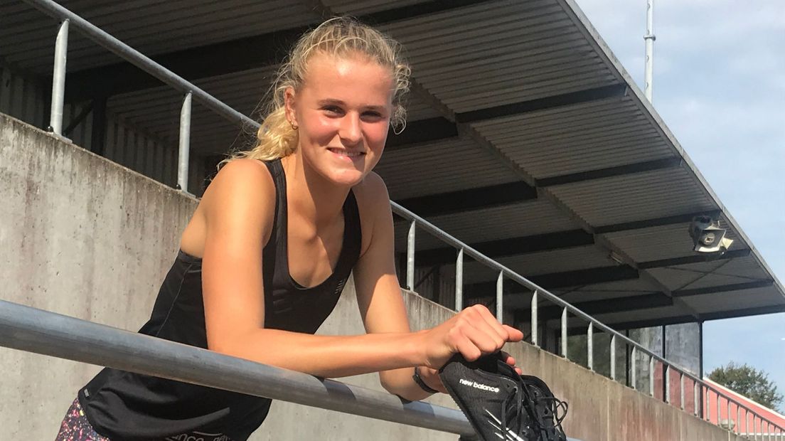 Britt Roos uit Ruinen wint goud en zilver bij NK voor junioren