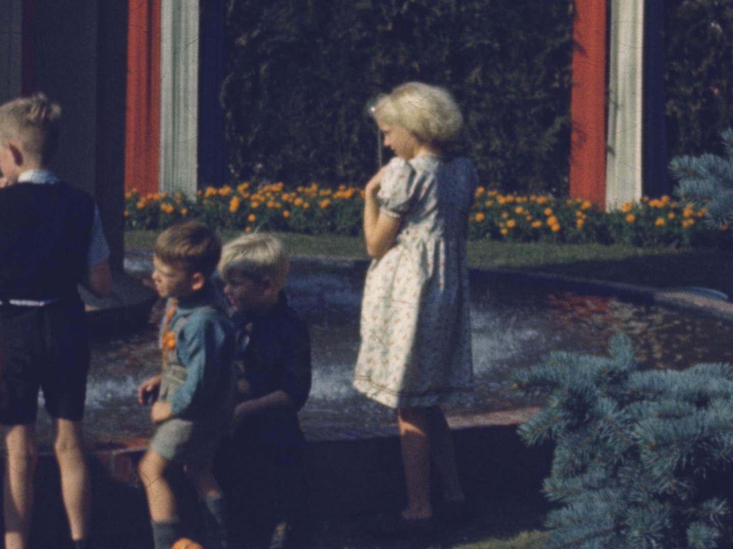 Bern by de fontein, tentoanstelling Stad en Lande, Grins 1948