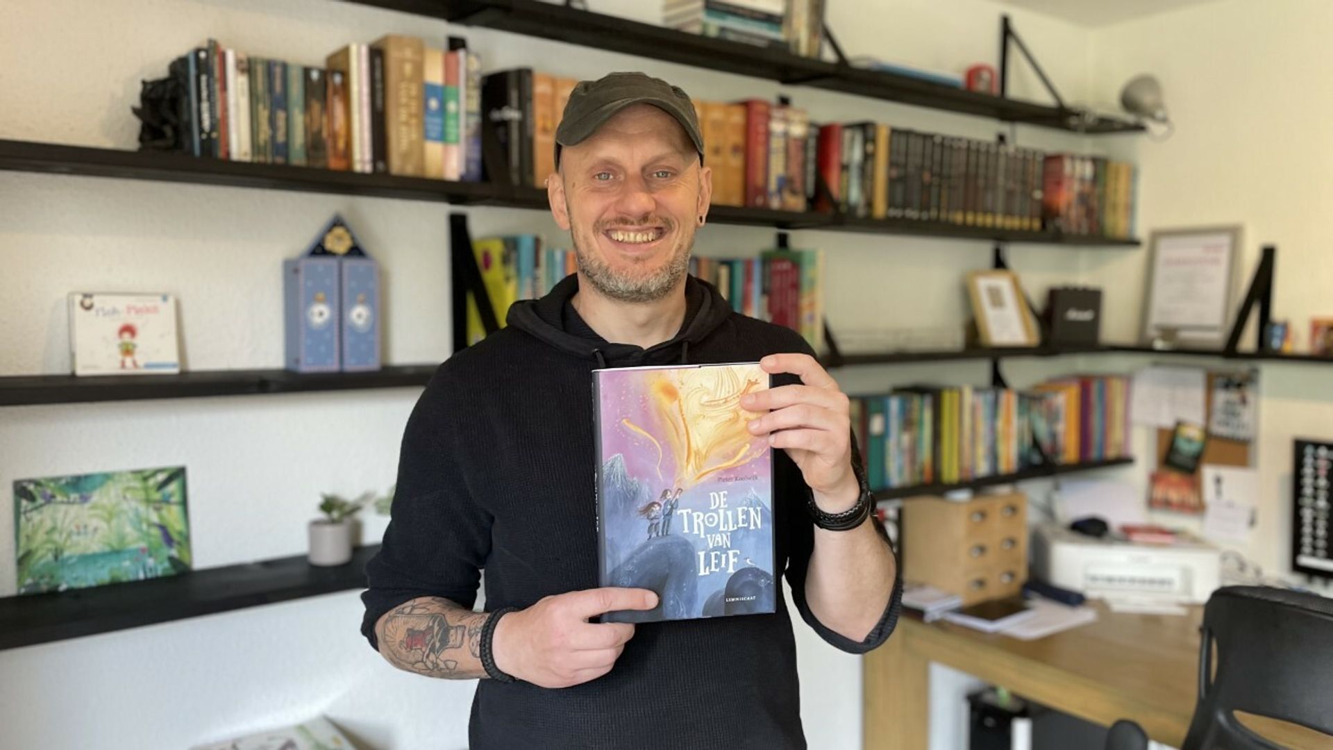 Emmenaar Pieter Koolwijk schrijft dit jaar het Kinderboekenweekgeschenk