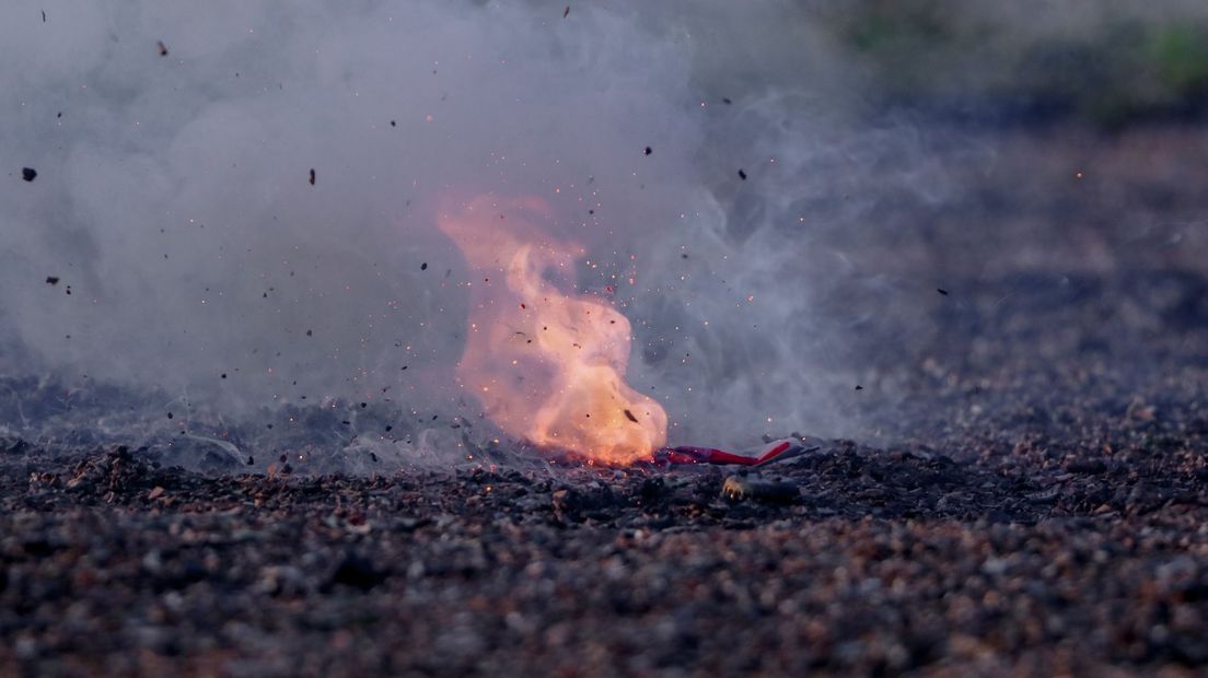 knetterlint, vuurwerk, oud & nieuw, oudejaarsdag, nieuwjaarsnacht