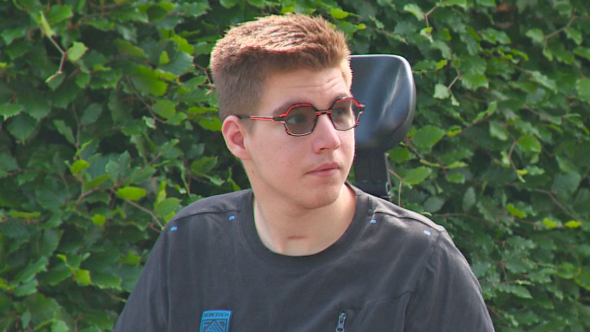Ynte Reitsma (18) uit Oudehaske overleden, een week na parade van vrachtwagens