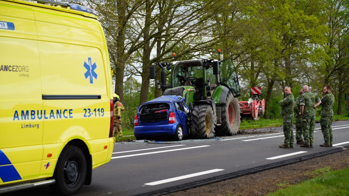 Overleden automobilist die frontaal op tractor botste is 43-jarige man uit Deurne