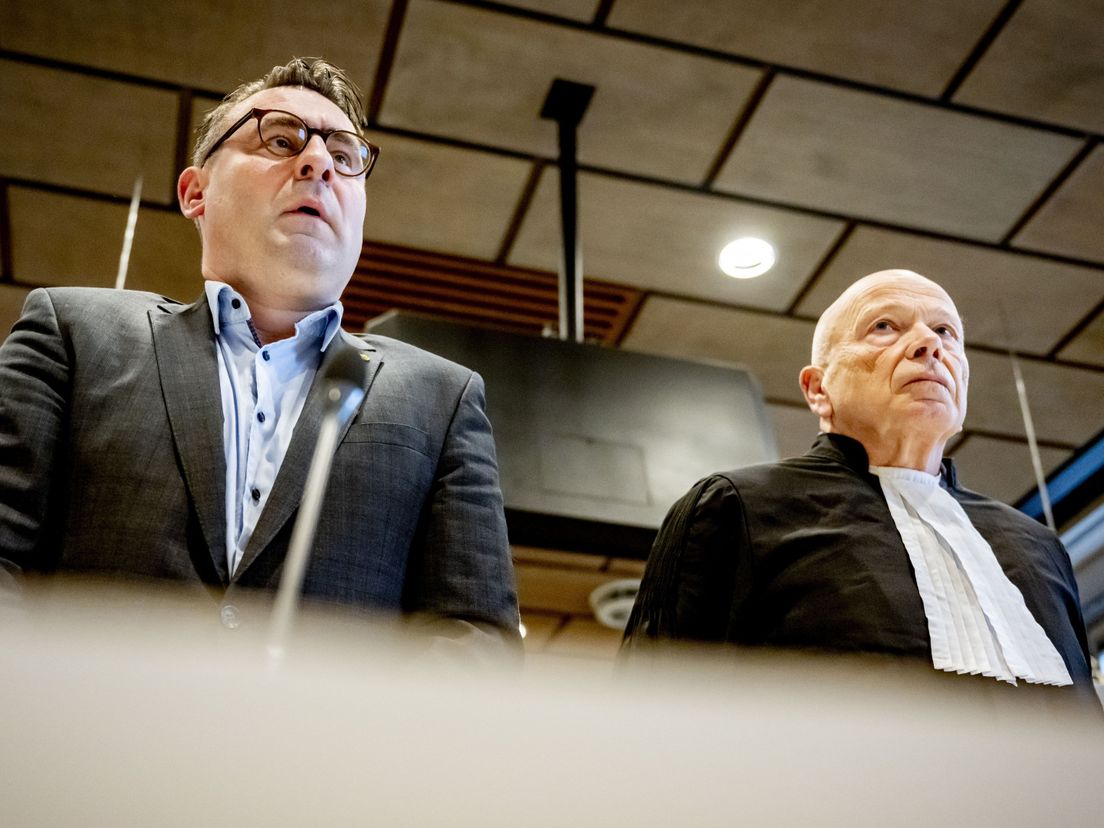 Liveblog | 'Ruzie' tussen Richard de Mos en OM tijdens rechtszaak: 'U criminaliseert alles'