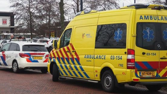 Vrouw gewond bij aanrijding Coevorden. Vrouw gewond bij aanrijding Coevorden.