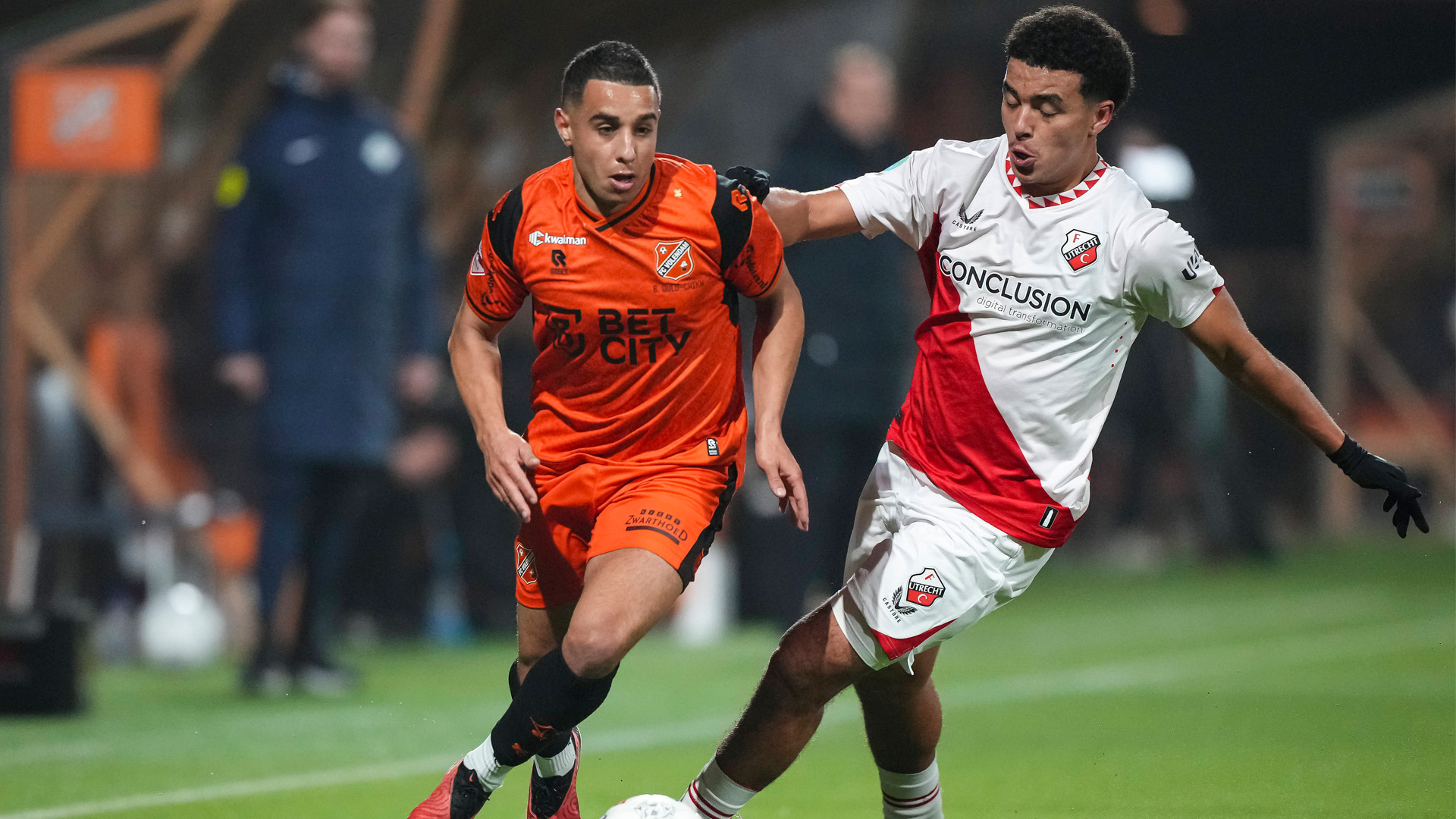 Jong FC Utrecht verspeelt zege in extra tijd