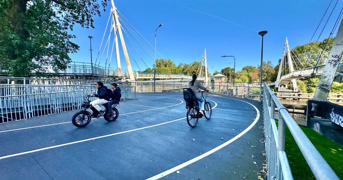 Petitie om toch tijdelijke fietsbrug aan te leggen bij Gerrit Krolbrug