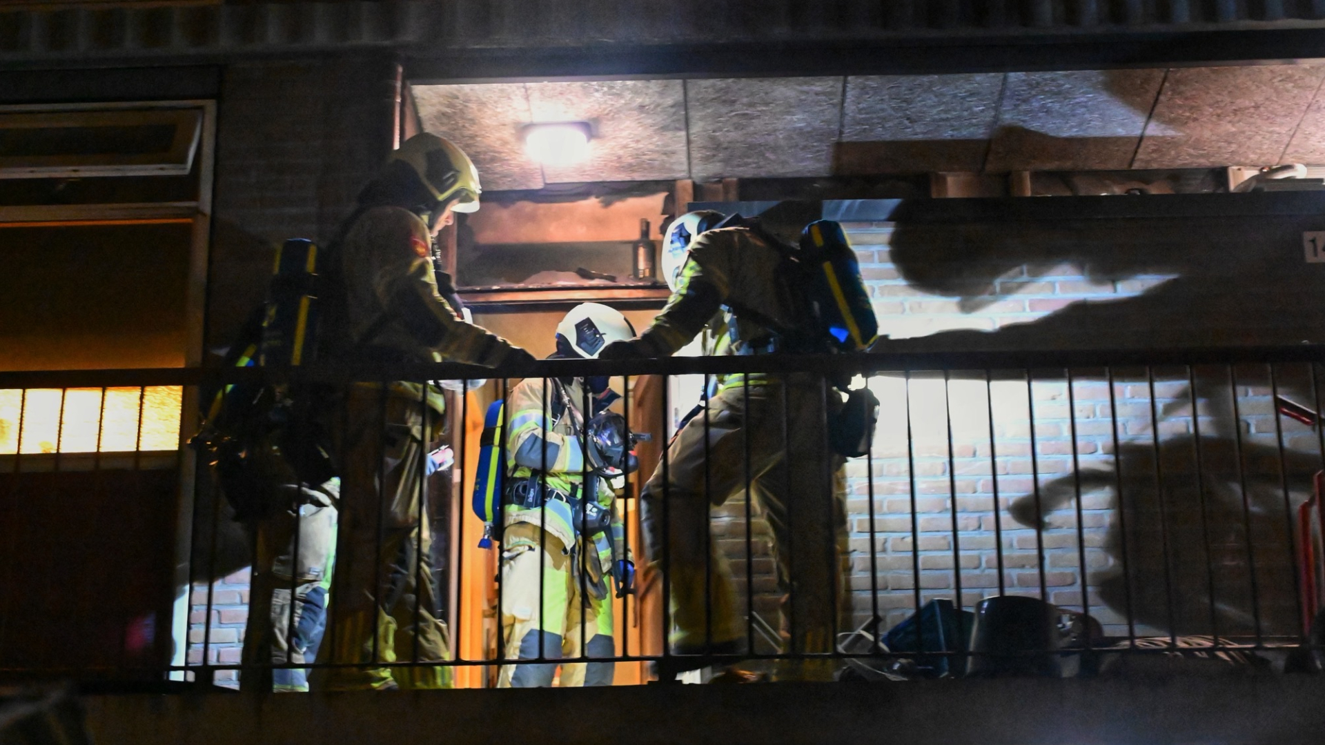 Brand na explosie in Utrecht