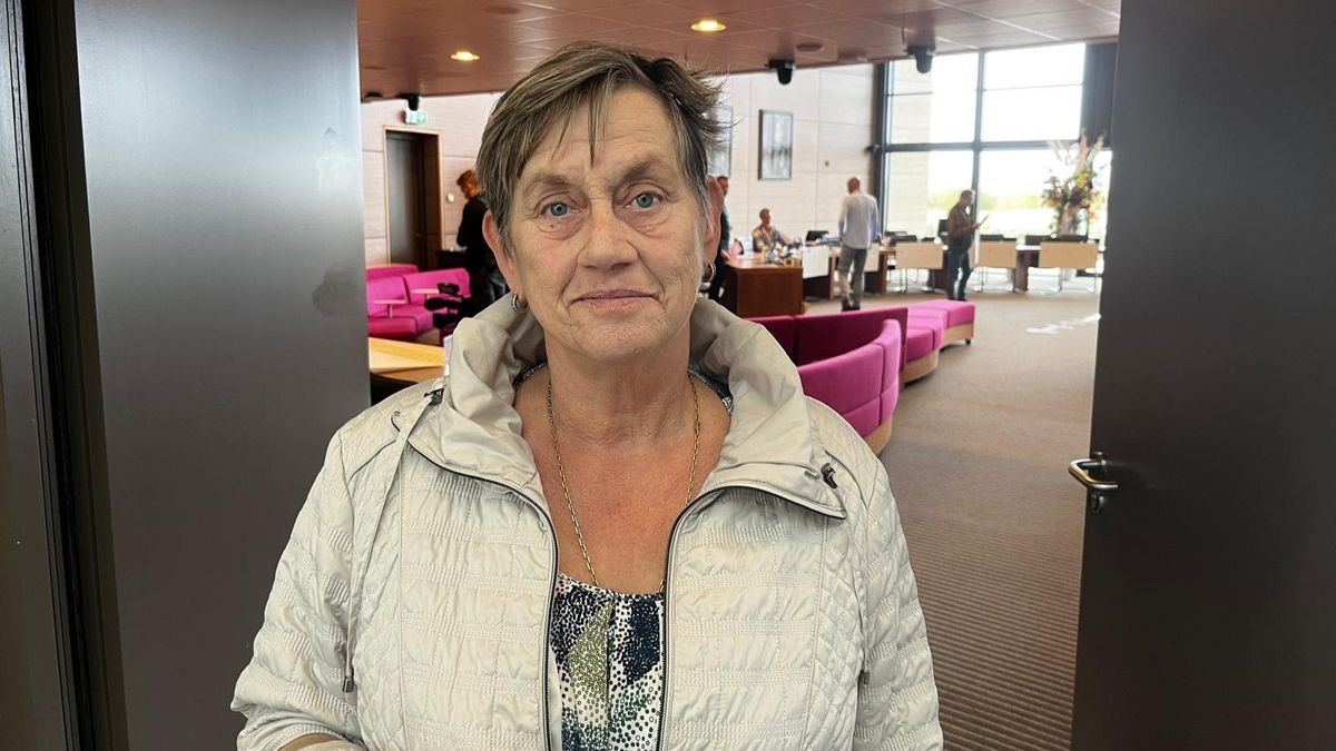 Zoveel Zeeuwen mogen vandaag stemmen • Helga brengt stem uit in de hoop camping in te ruilen voor wo