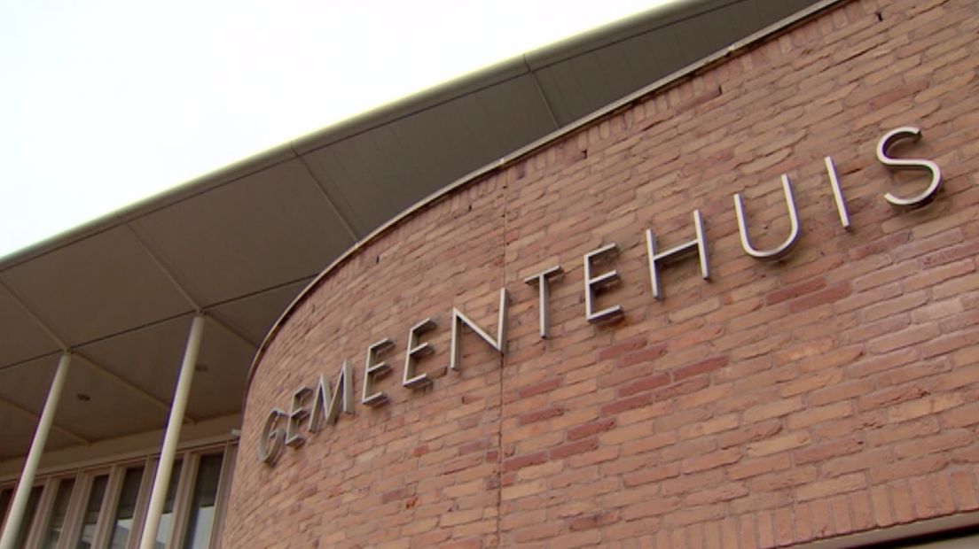 Coalitiepartijen kijken gemengd terug op de extra raadsvergadering in Midden-Drenhte (Rechten: RTV Drenthe)