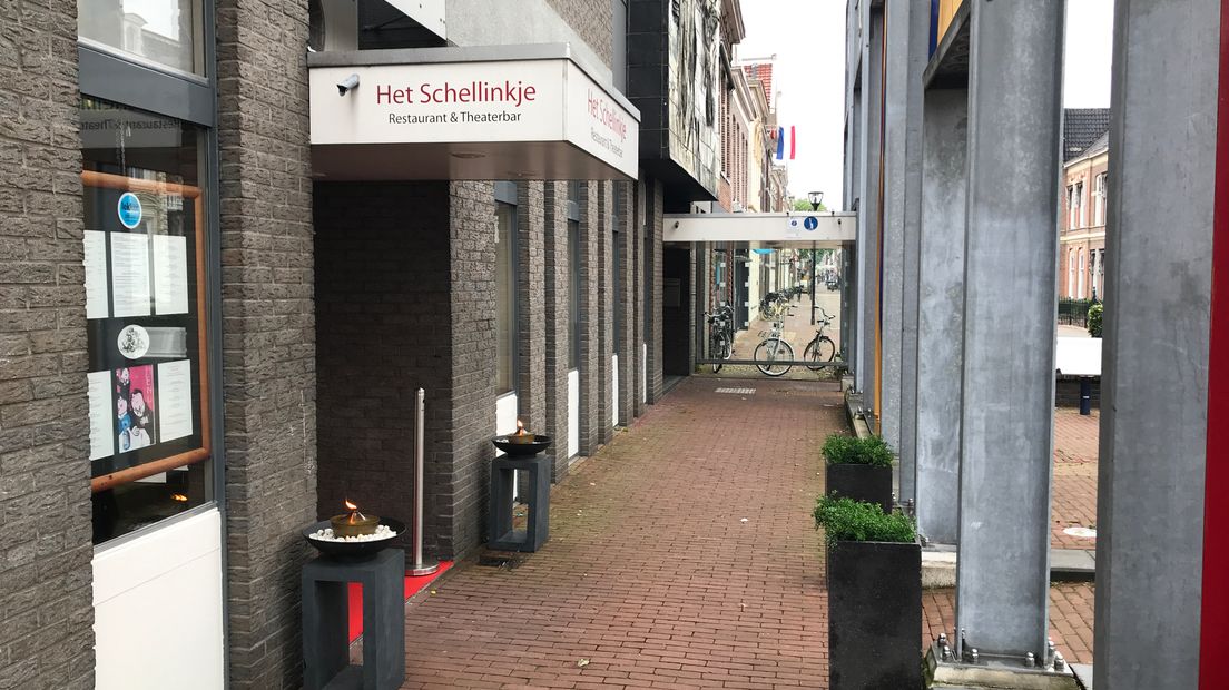 De ingang van theaterrestaurant Het Schellinkje. (Rechten: Serge Vinkenvleugel/RTV Drenthe)