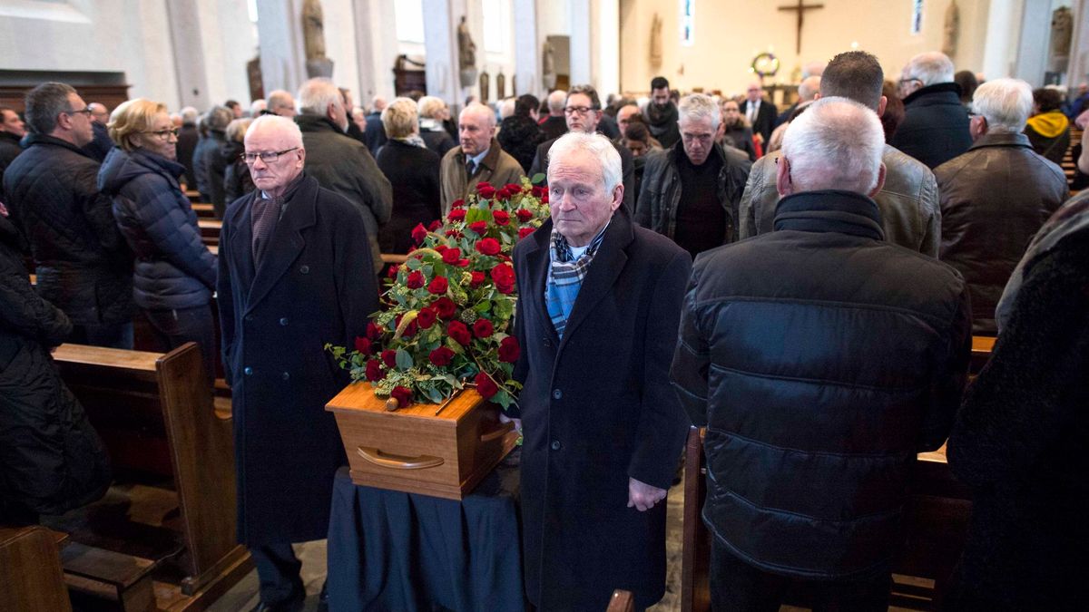 Oud-wielrenner Sjef Janssen uit Elsloo is begraven