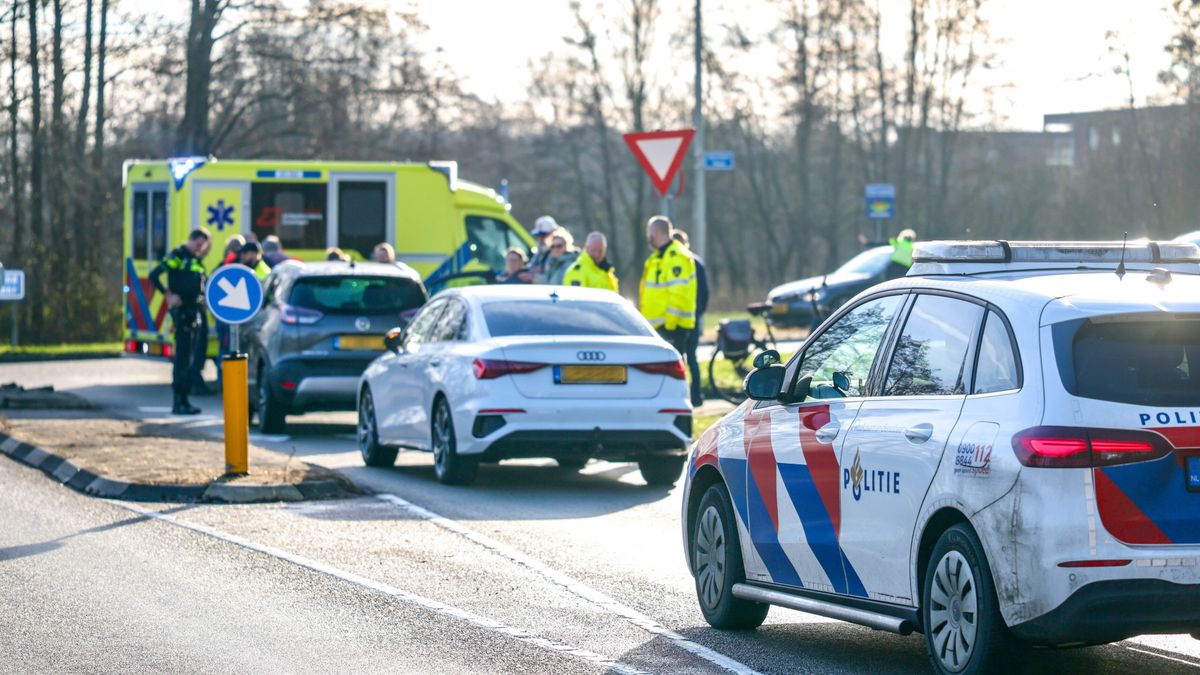 Fietsster gewond bij aanrijding in Drachten | Crowdfunding voor door brand gedupeerde pizzeria-eigen