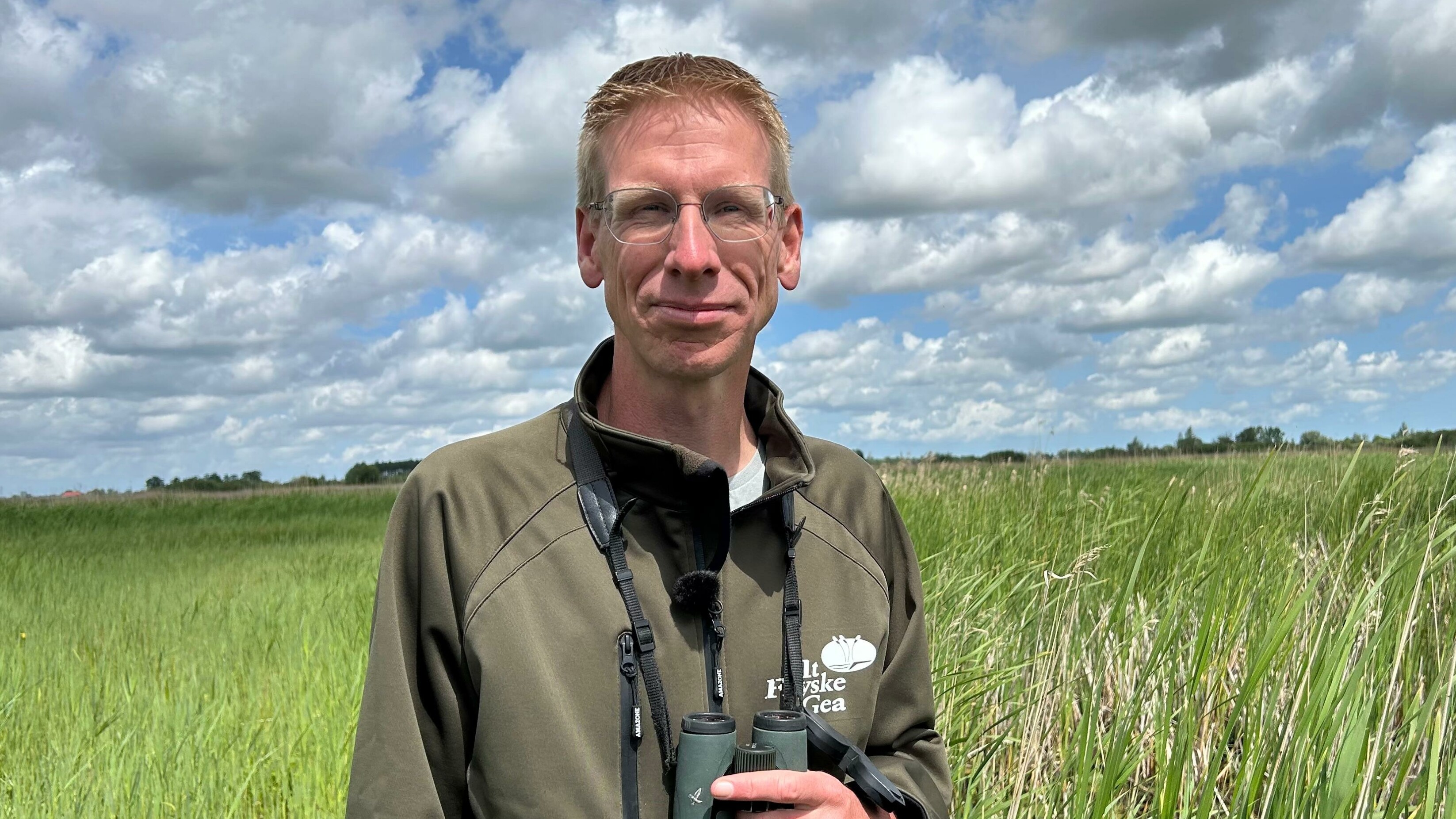 Ecoloog Marten Sikkema in natuurgebied de Alde Feanen