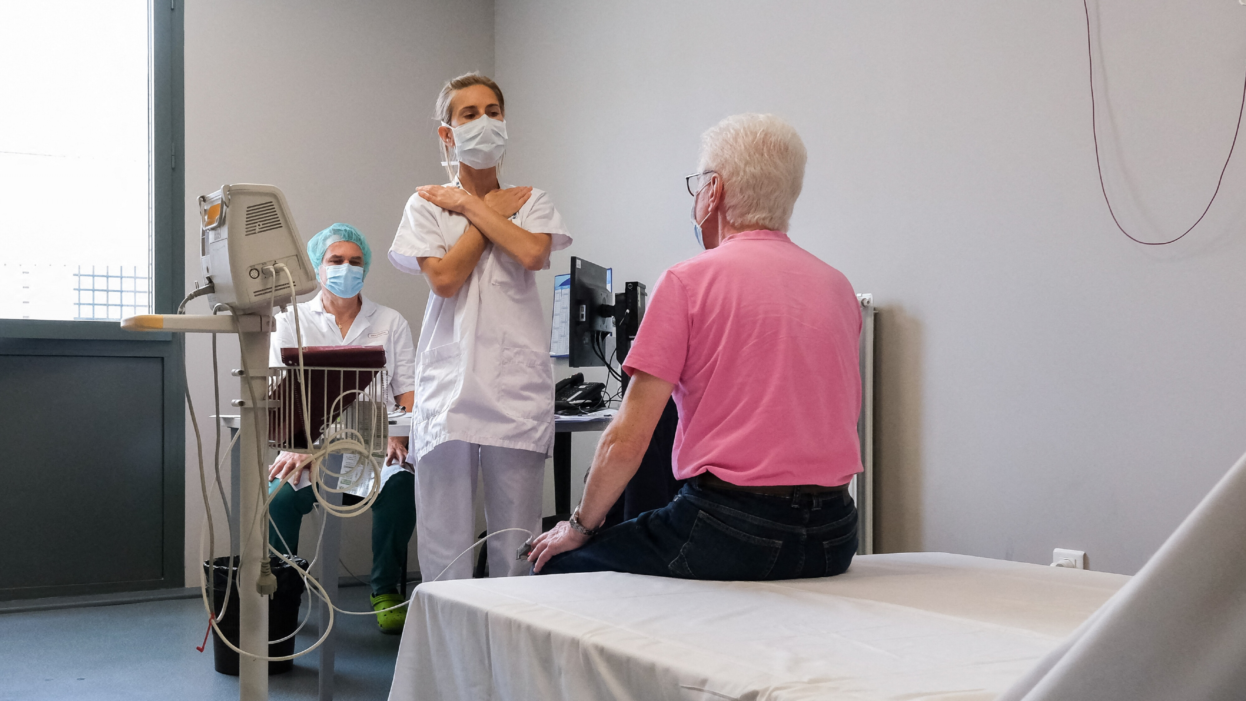 In pasjint mei post-covid by de dokter