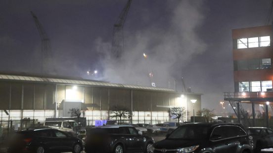 Loods ontruimd na grote brand op terrein van scheepsbouwer Home