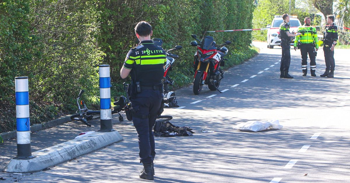 Cyclist and Motorcyclist Die in Accident