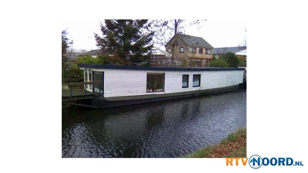 Woonbootbewoner Zuidlaren binnenkort dakloos en failliet