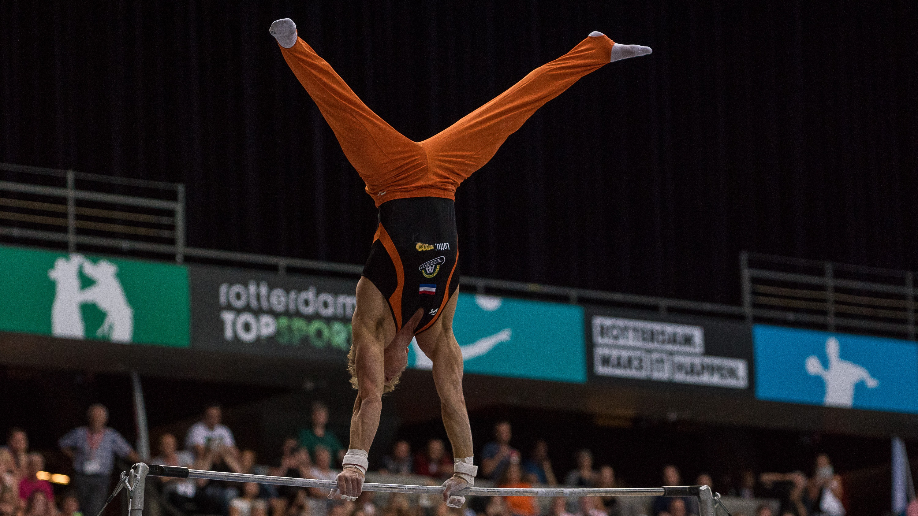 Epke Zonderland in actie tijdens het NK 2017 in Ahoy.