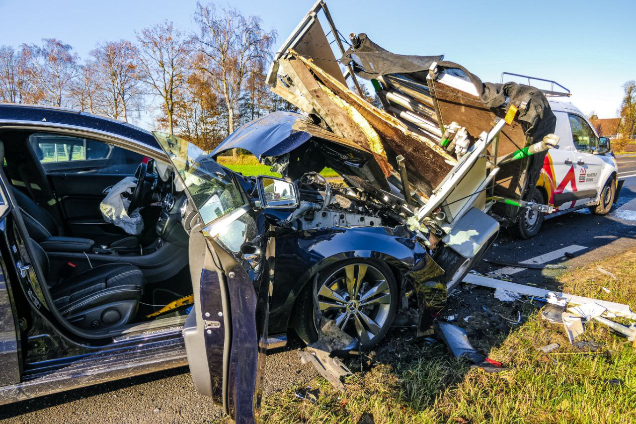 Ravage op N739 bij Haaksbergen na kettingbotsing.