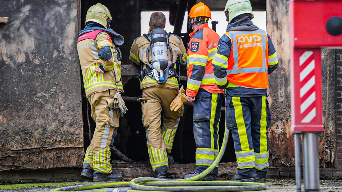 Drukke dag voor Friese brandweer: branden in Pingjum, Leeuwarden, Bantega en Idskenhuizen