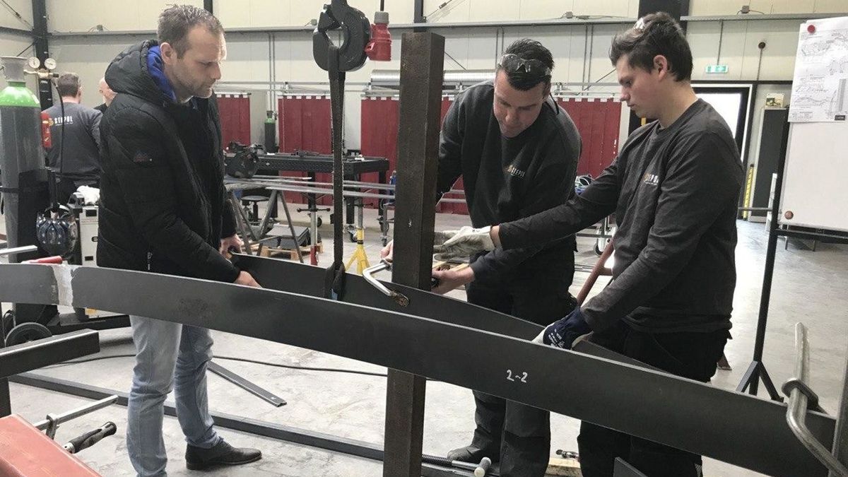 Kunstwerk op dam Nieuw-Balinge op plek oude ophaalbrug