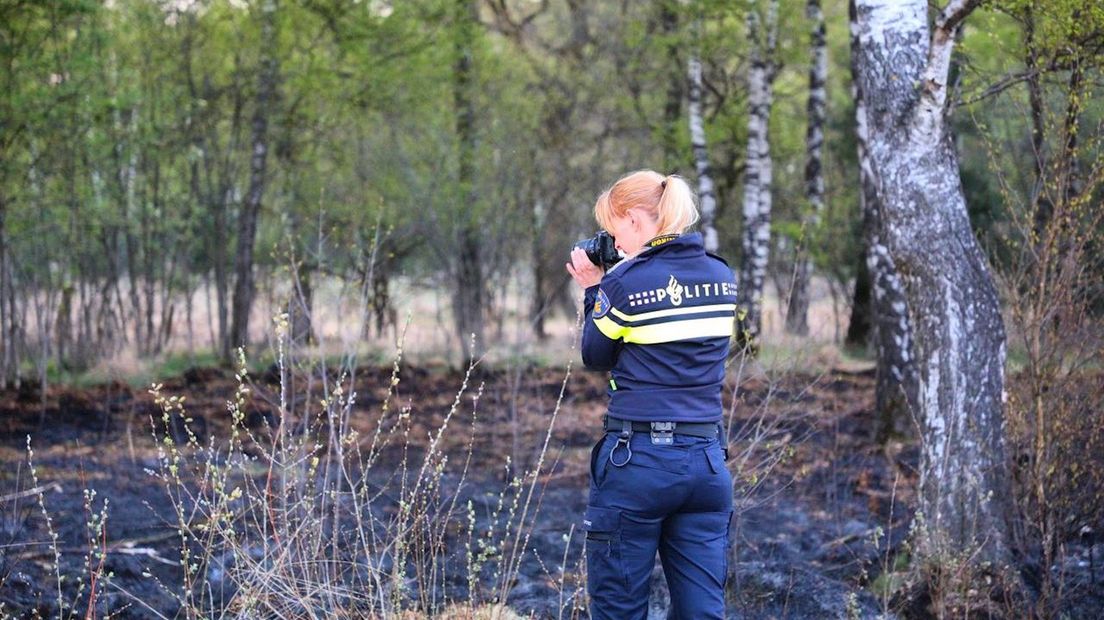 Politie doet onderzoek naar drie heidebranden