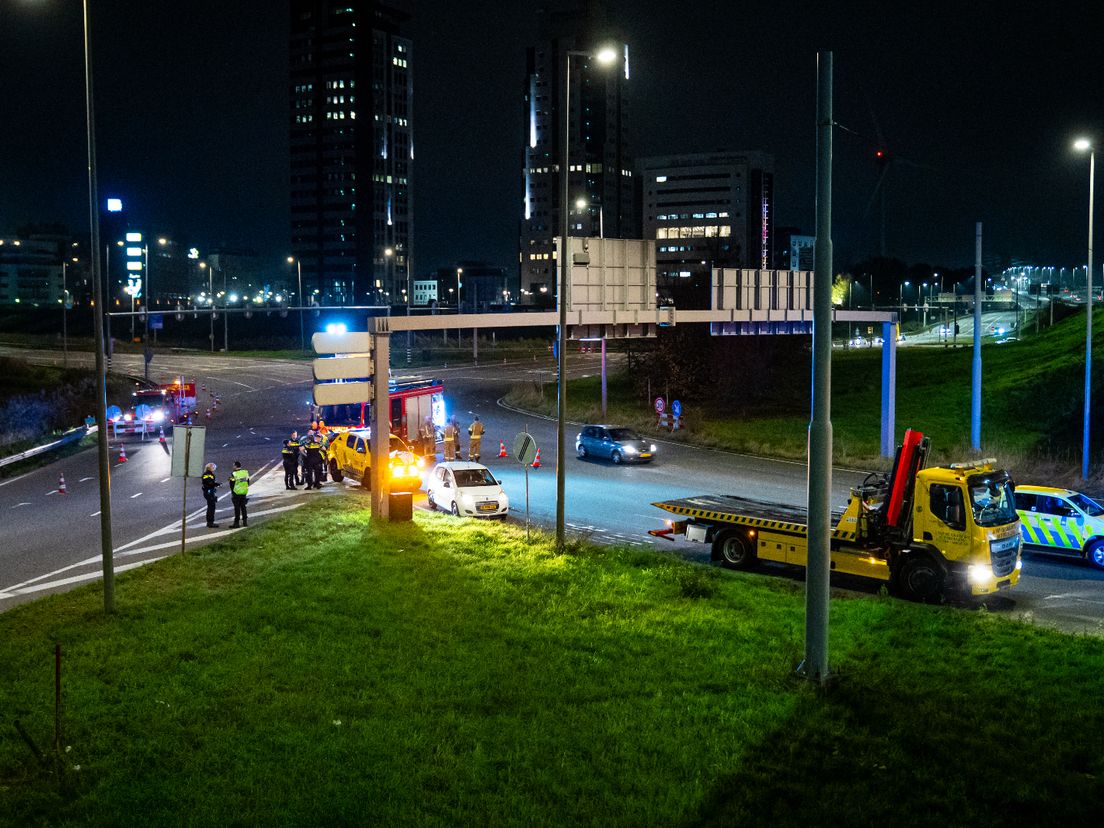 Het Kralingseplein na de beschieting.