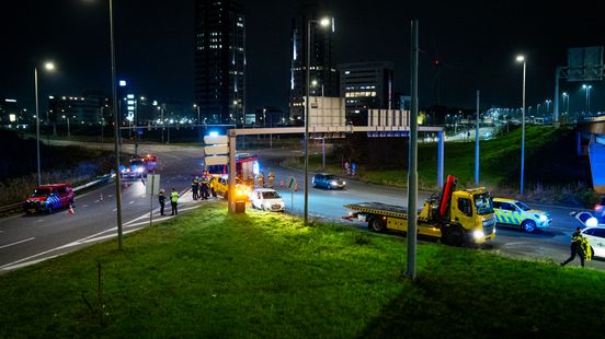 Vrouw (24) overleden na beschieting in auto Kralingseplein