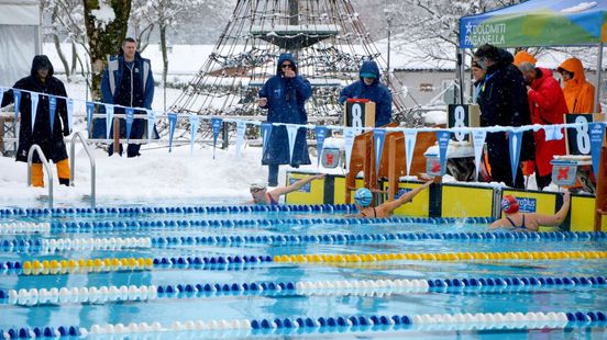 Gelderse sporters blinken uit bij ijszwemmen