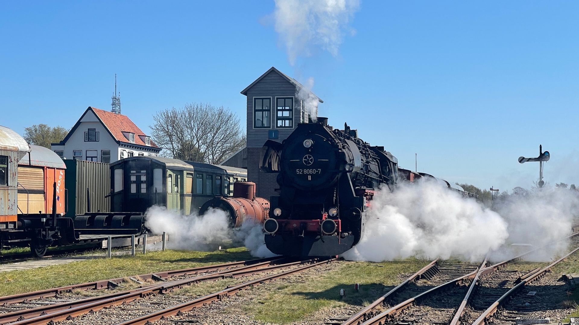 STAR Baalt Van Mensen Die Langs Het Spoor Lopen: 'Zorgt Voor Gevaar En ...