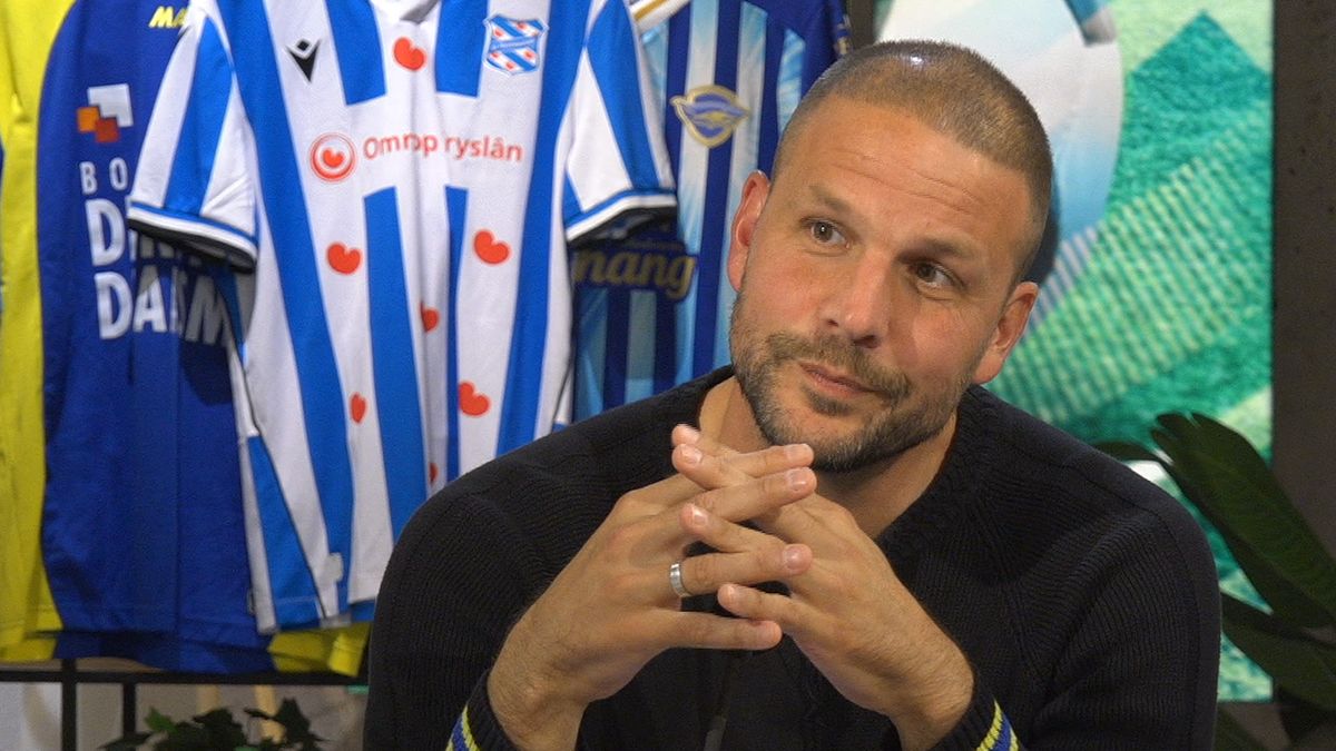 Wordt Joey van den Berg wel hoofdtrainer? “Je gaat er toch over nadenken”