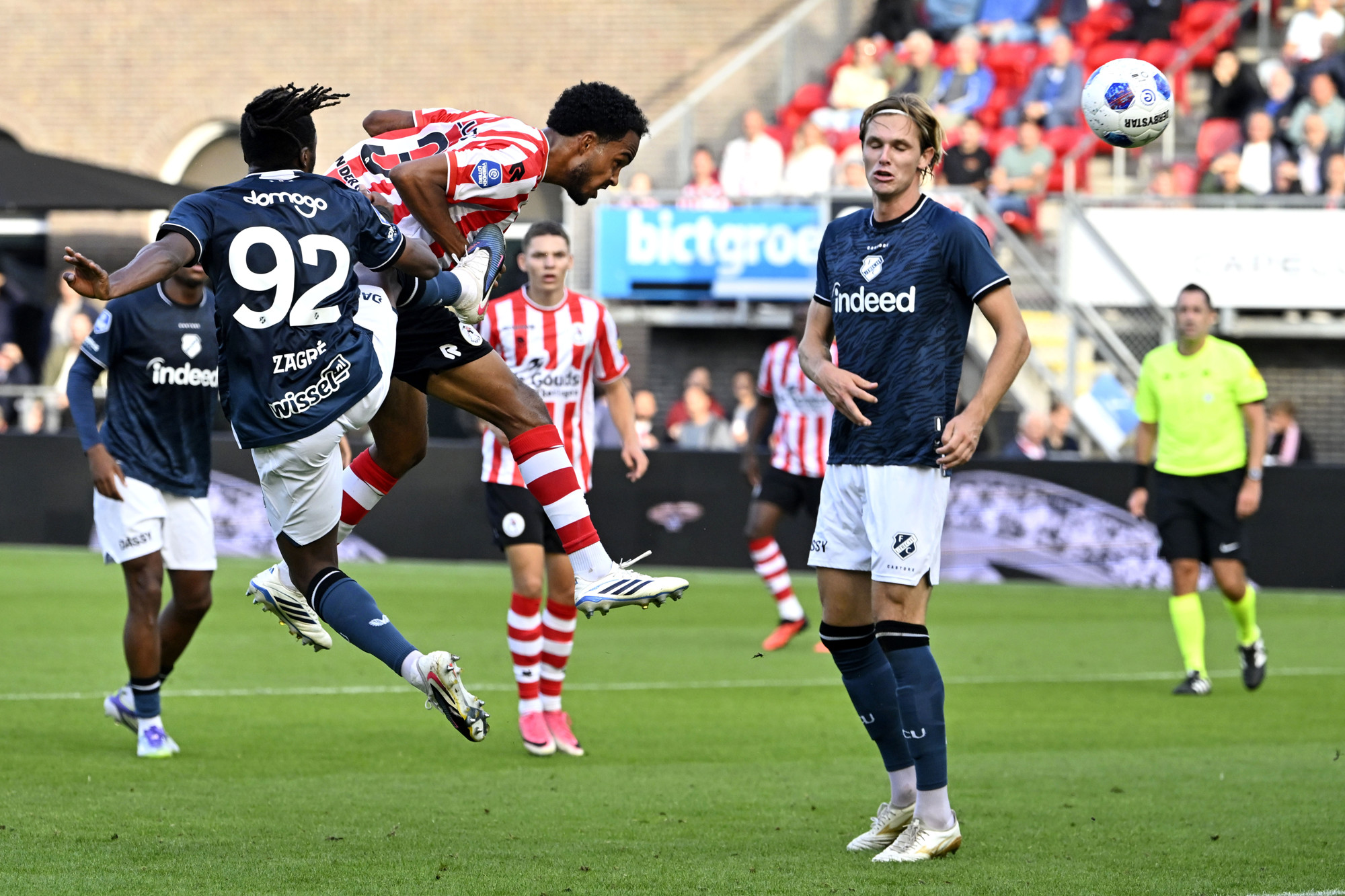 Marvin Young scoort opnieuw, maar wint niet met Sparta