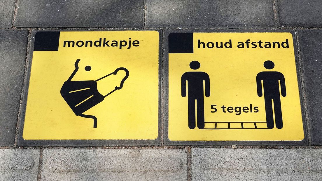 Moeten alle coronamaatregelen worden opgeheven na 1.000 dagen corona