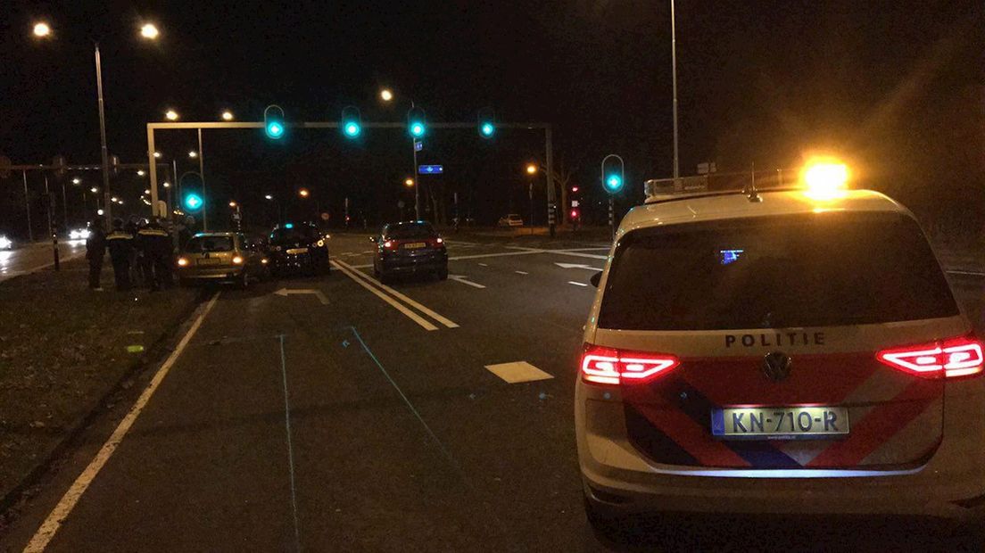 Kop-staartbotsing in Almelo