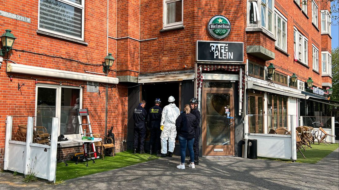 Er wordt onderzoek gedaan bij het café