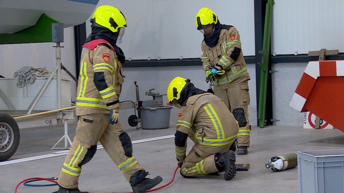 Brandweer oefent weer: 'Ze stonden te popelen om aan de slag te gaan'