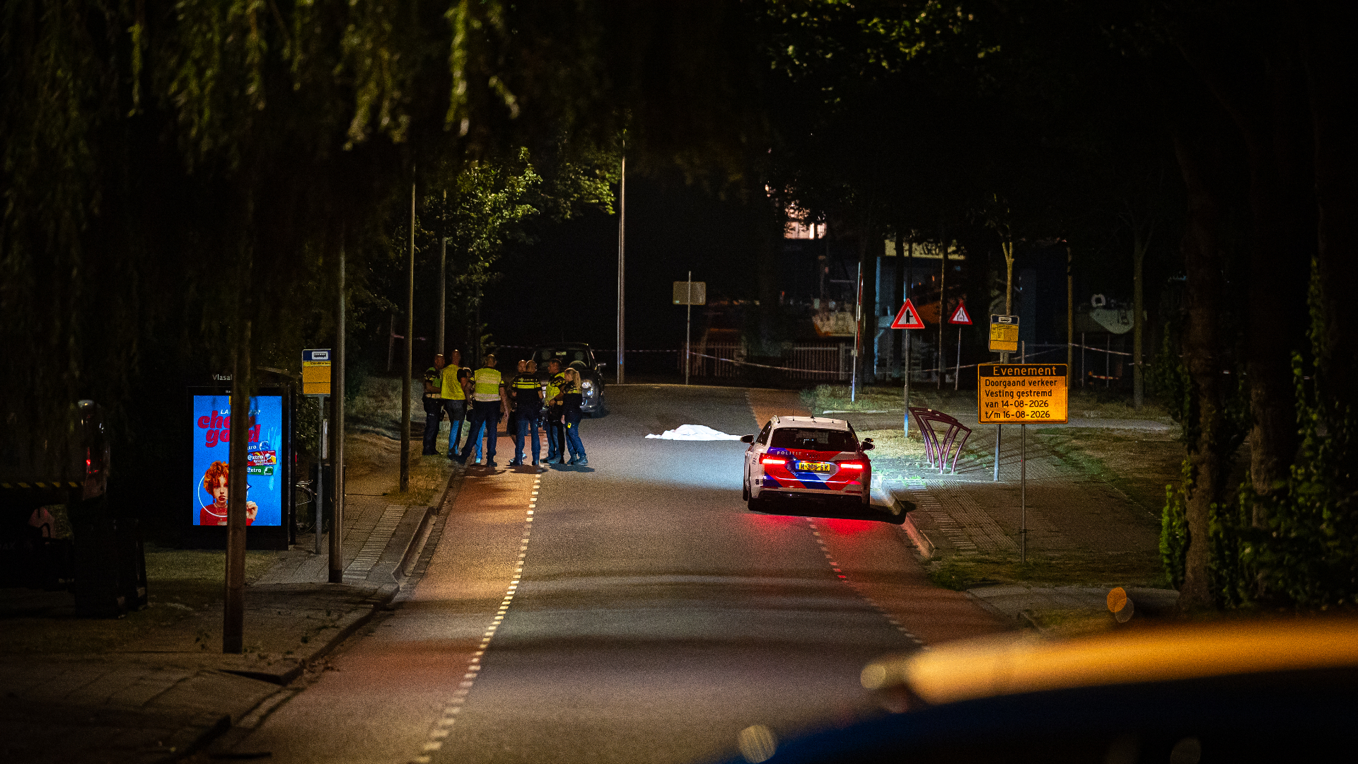 De weg werd volledig afgezet voor onderzoek.