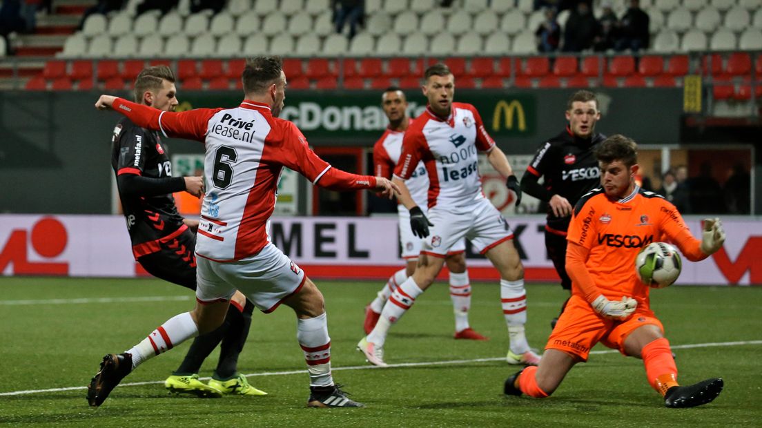 Anco Jansen was voor rust dichtbij de 1-0, maar scoorde niet (Rechten: Gerrit Rijkens)