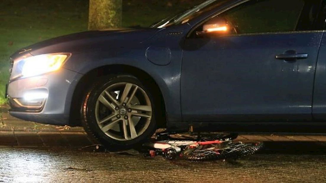 Een fietser werd aangereden op een kruispunt in Raalte