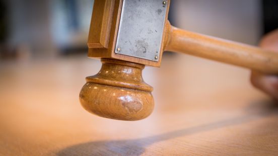 Taakstraffen voor steekpartij in Zwolle na ruzie om 20 euro Nieuws