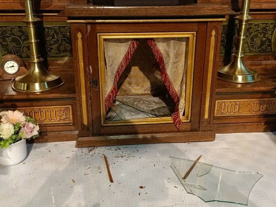 Reliek gestolen uit kerk in Emmen: 'Afgrijselijk'