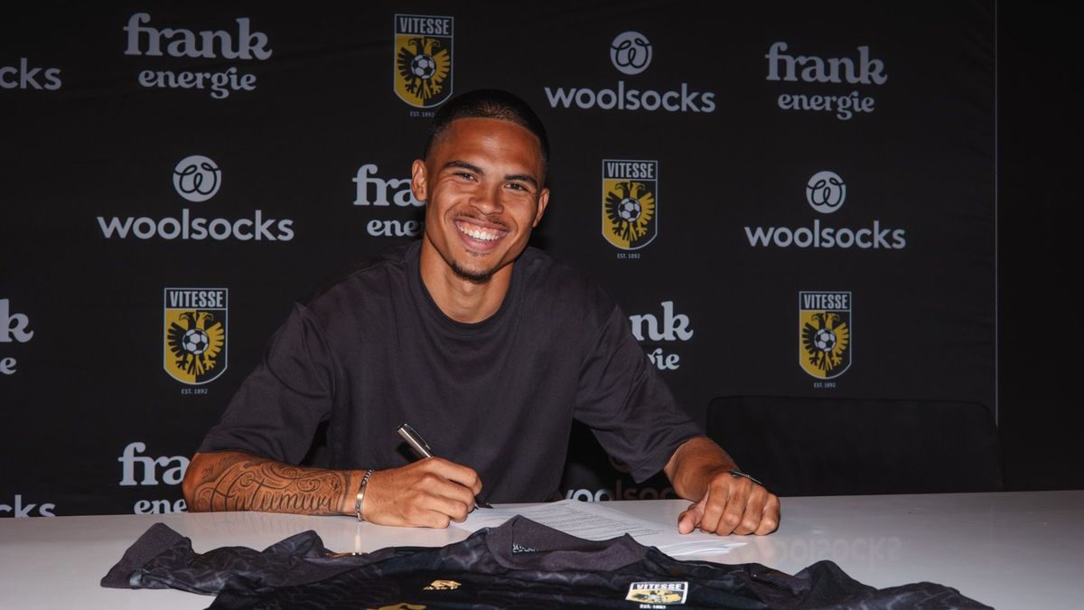 Vitesse legt Markelo vast • Hassan naar New York