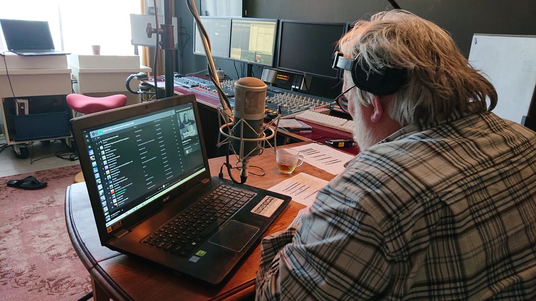 Henk in de LockdownStudio
