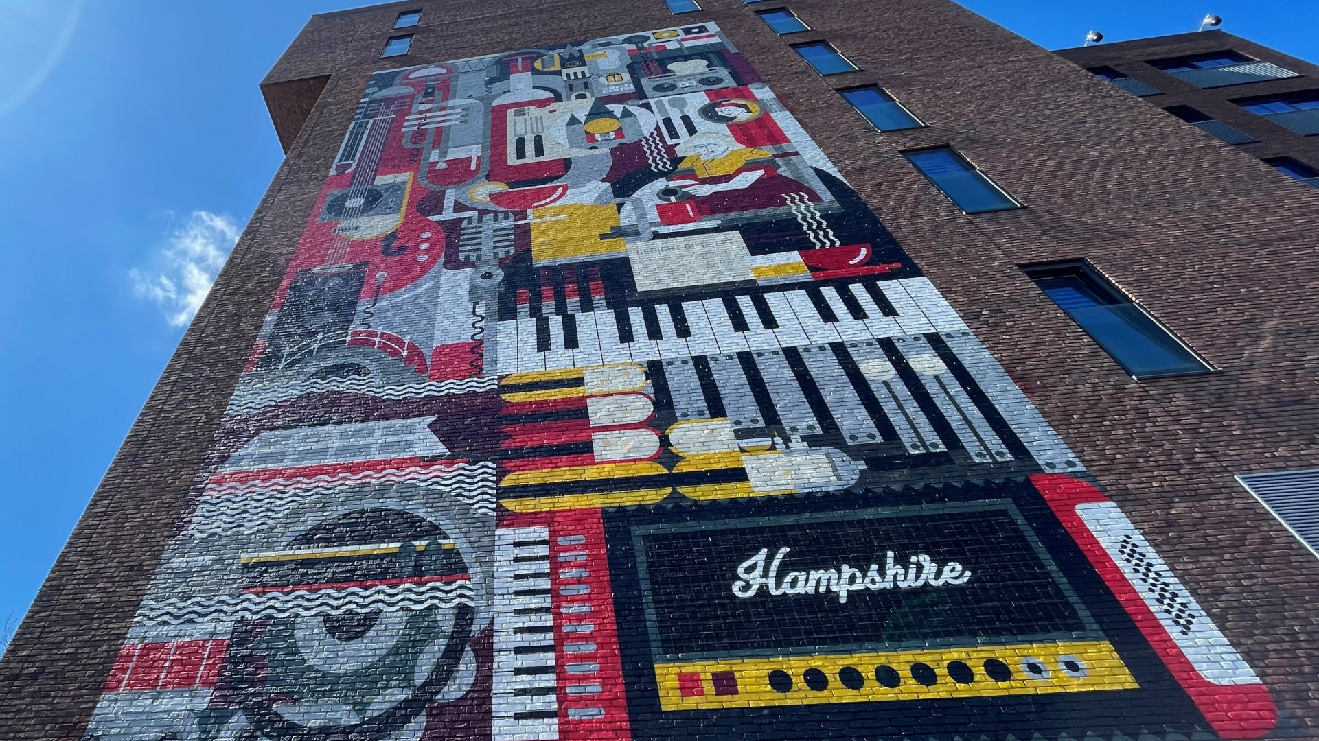 Harmonie, de muurschildering van Micha de Bie