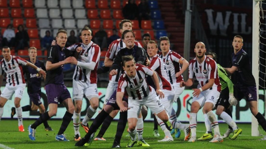 FC Emmen strijdend ten onder in Tilburg