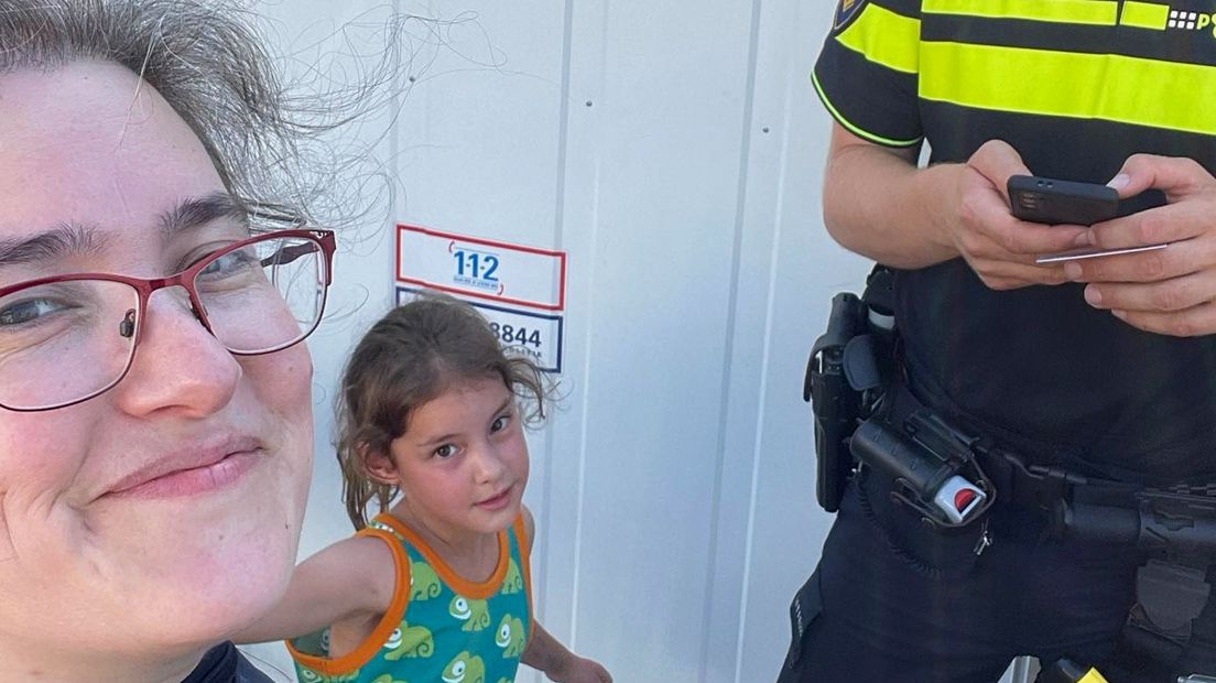 Musetta Blaauw met haar dochter Ruan bij de aanhouding